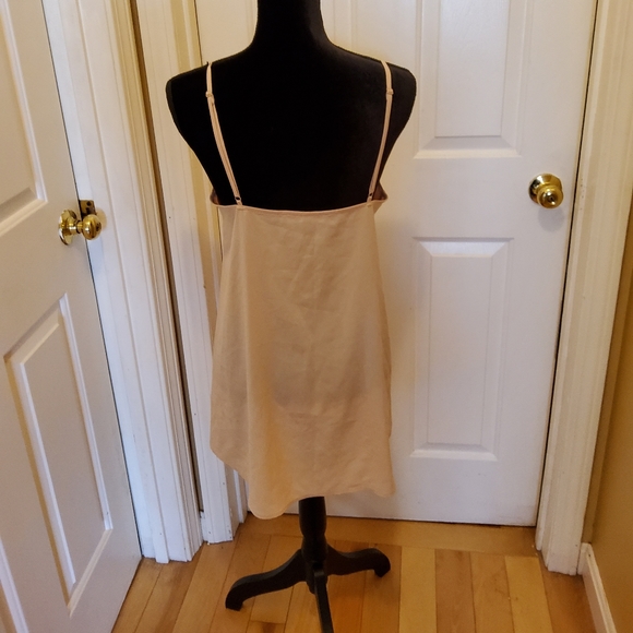 🍋For Love and Lemons Mini Length Nude V-Neck Slip - MEDIUM - Picture 4 of 11